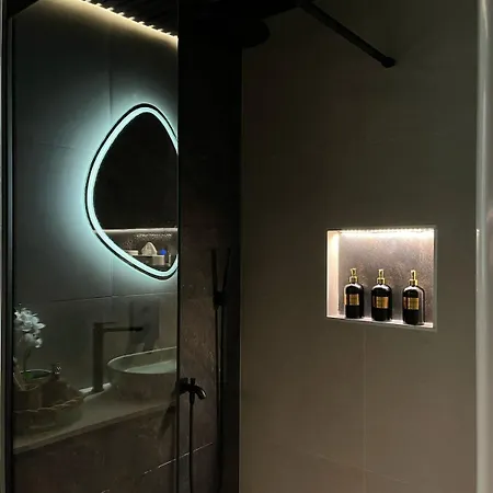 Kasmir Apartment *